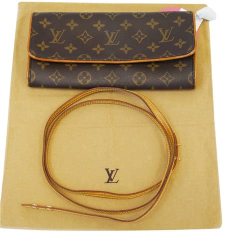 einstecktuch louis vuitton|Louis Vuitton pochette monogram.